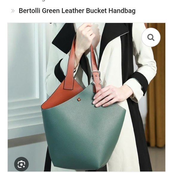 CHLOE BERTOLLI Elegant Green and Tan Leather Bucket Women's Handbag - Picture 3 of 4